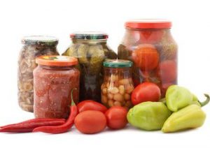Salad preserves, sauces and vegetables